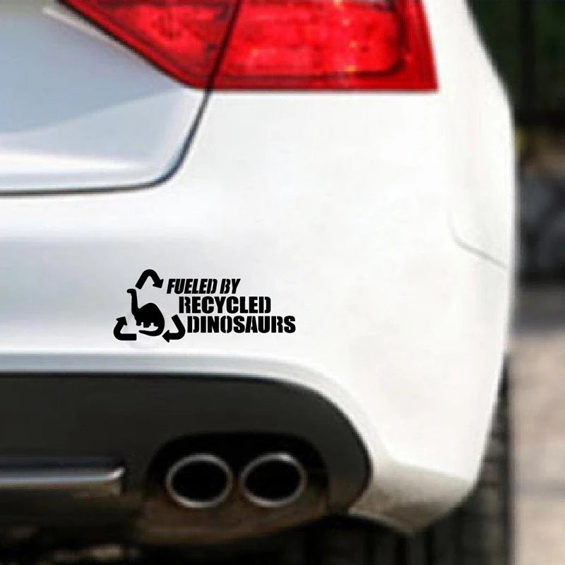 "Fueled By Recycled Dinosaurs" 4x4 Off-Road Vinyl Decal – Funny Die-Cut Car Window Sticker (19×8cm)